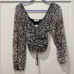 NEW EMORY PARK leopard ruched crop top